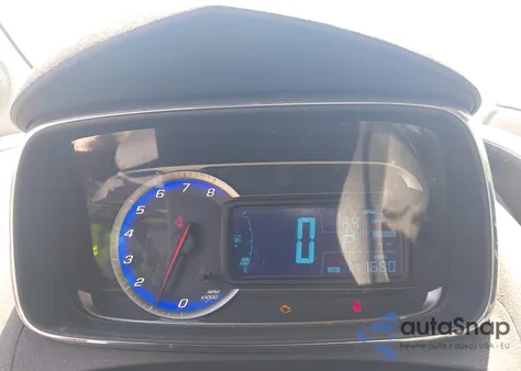 2016 Chevrolet Trax 1Ls z USA, uszkodzony, nr VIN KL7CJKSB5GB608001